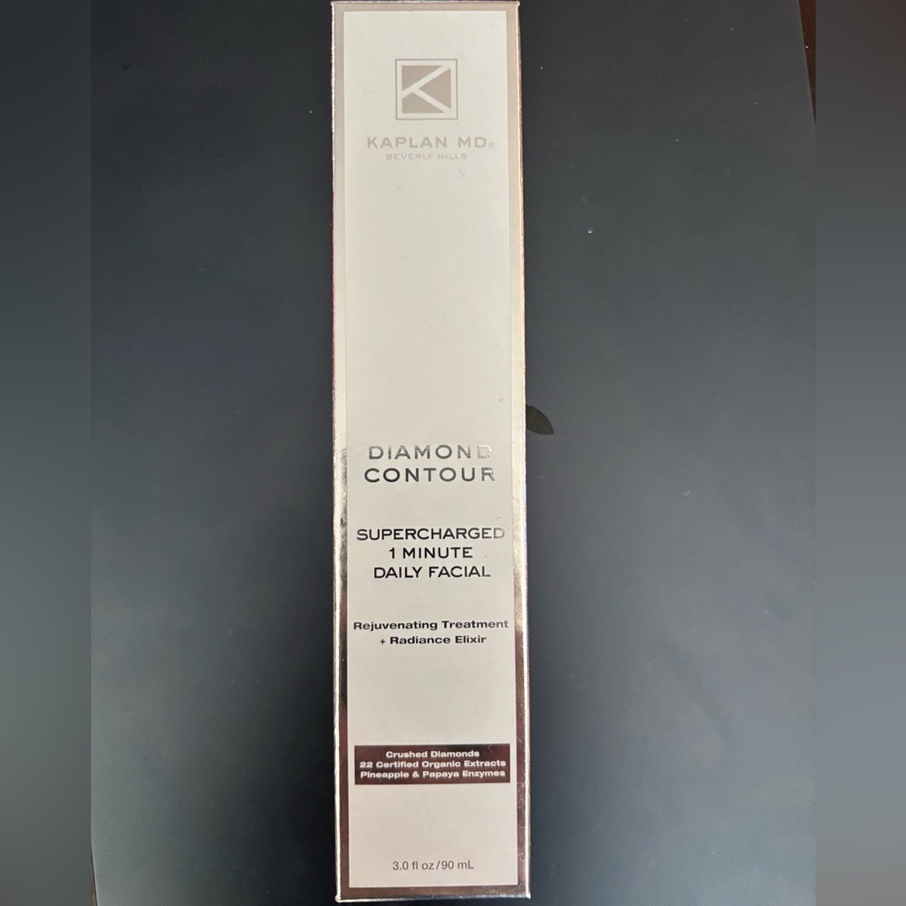 Diamond Contour Supercharged 1 Minute Daily Facial - new in box never opened